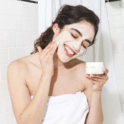 Doctor's Scrub Exfoliator -Fashion Makeup & Care TIGERTIGER Goldfaden 1132