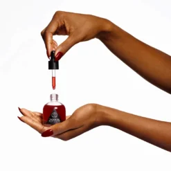 Thorn Oil Priming Facial Elixir -Fashion Makeup & Care ThornOilPrimingFacialElixirhands1