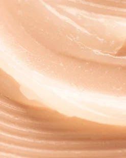 Buttercream Hydrating Lip Mask 9 Buttercream Hydrating Lip Mask -Fashion Makeup & Care ThreeShips ButtercreamLipMask Swatch 02 scaled