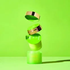 Water-Lock Moisturizer 20 Water-Lock Moisturizer -Fashion Makeup & Care WLM ExplodingJar STILL 300dpi CMYK