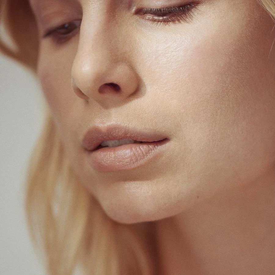 Luxury Lip Tint 4 Luxury Lip Tint - Image 4