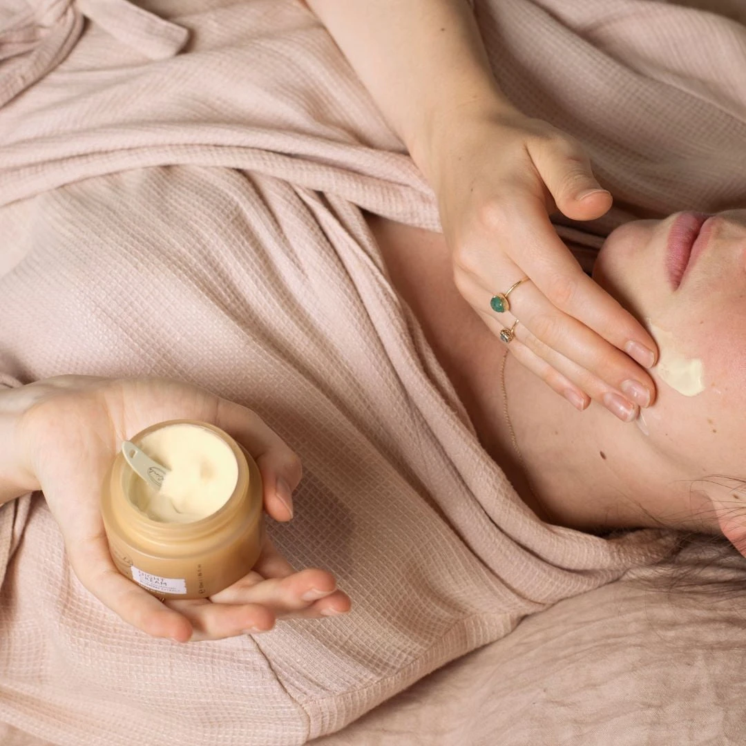 Night Cream With Blueberry Extract 3 Night Cream With Blueberry Extract - Image 3